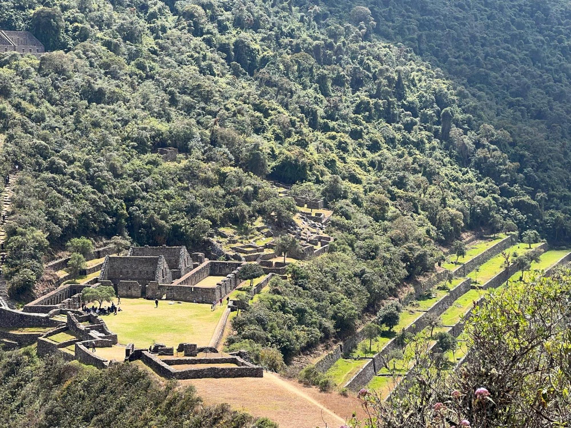 ホテル The Wooden House Choquequirao Cachora エクステリア 写真